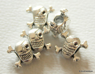 5 x Silver Tone Halloween Skull Pirate Charm Spacer Pendants